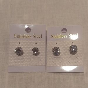 Bundle of two CZ studs